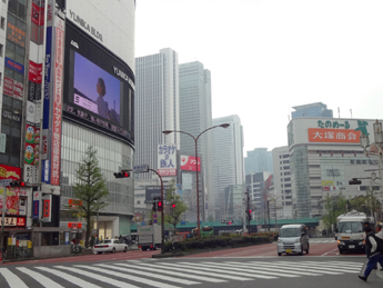 窓テレビ